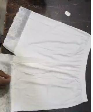 Seamless Lace Safety Shorts for Women