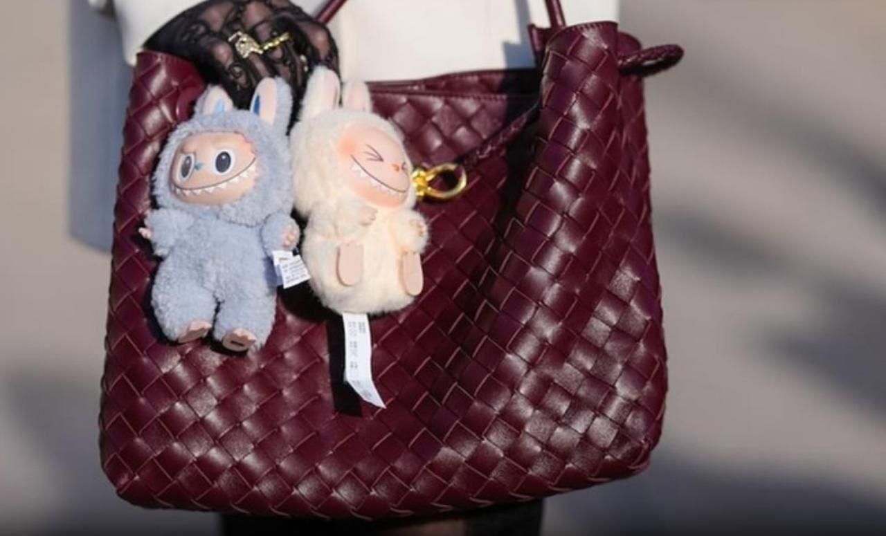 Labubu Plush Doll Keychain – Cute Collectible Toy