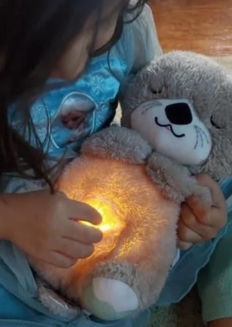 Viral "Breathing" Sleep Buddy – With Calming Music & Light