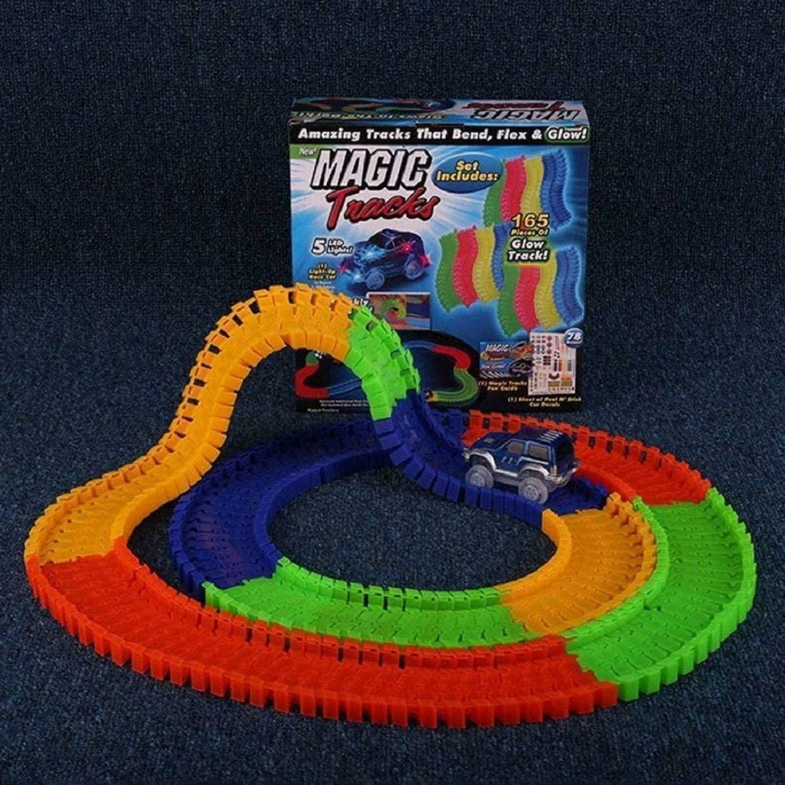 Magic Tracks Glow-in-the-Dark Flexible Racetrack