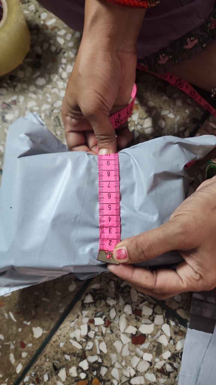 Scented Christmas Tree Candle – Festive Decorative Gift